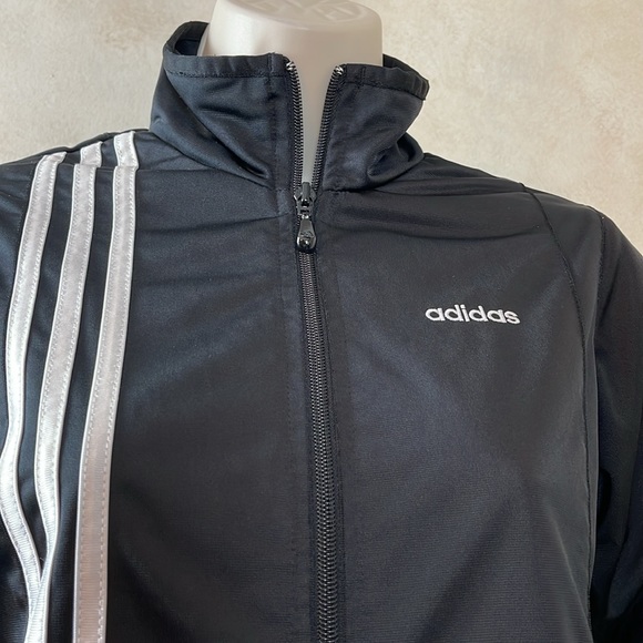 ADIDAS 3-PIECE BLACK & WHITE TRACK SUIT - Picture 3 of 10
